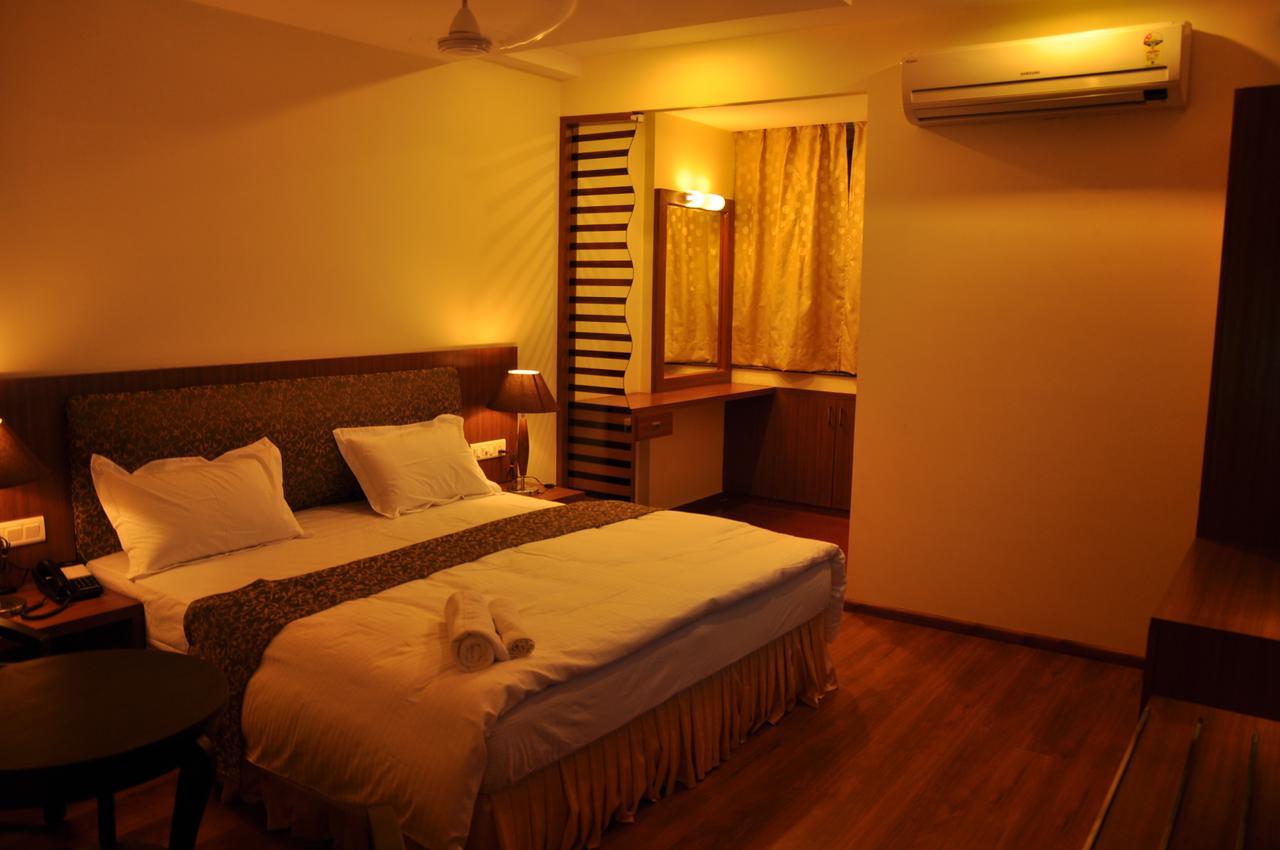 Hotel The Uday Regency Kota  Eksteriør bilde